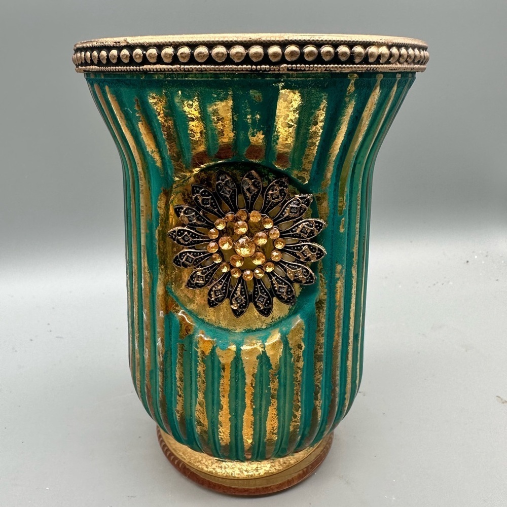 Astoria Grand glass candle or tealight holder